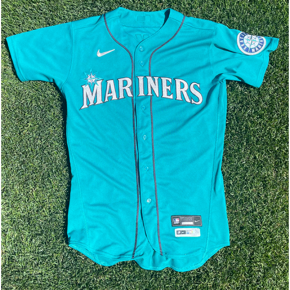 Jesse Winker Game Used Jersey 9/30/2022 vs OAK (Postseason Clinch) Seattle Mariners Auctions