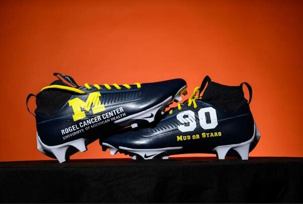 MCMC - Bengals William Wagner Custom Cleats 2025 Season Size 12 Proceeds...