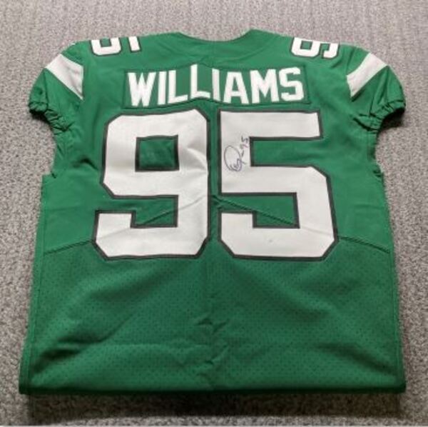 NFL - Jets Quinnen Williams Signed Authentic Jersey Size 42