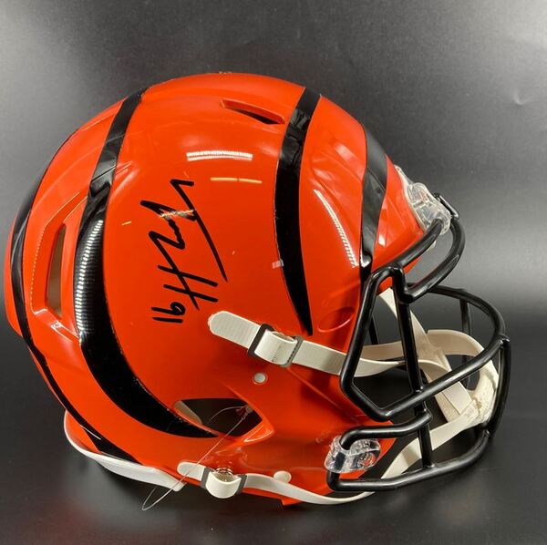 NFL - Bengals Trey Hendrickson signed Authentic Speed Helmet