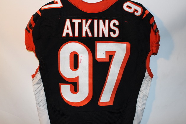 geno atkins game worn jersey geno atkins game worn jersey