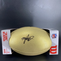 NFL - Packers Michael Pratt Signed Gold Composite Football