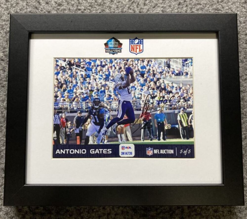 Sneaker – quarter viewrow pages_container mx-auto