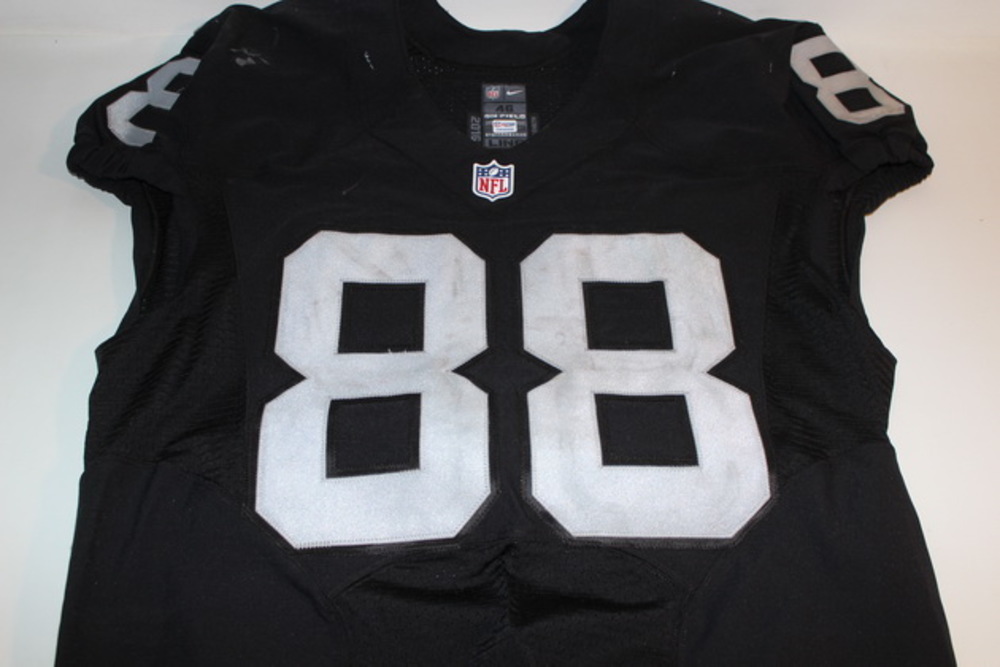 NFL Auction BCA RAIDERS CLIVE WALFORD GAME WORN AND SIGNED RAIDERS