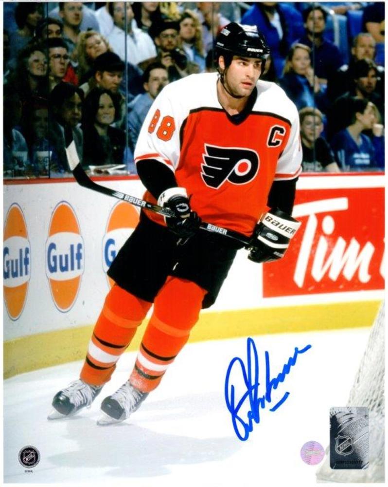 Eric Lindros - Signed 8x10 Unframed Flyers-V