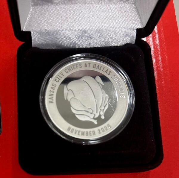 Game Used Thanksgiving Day Game Coin - Chiefs vs Cowboys 11.27.25 - Supp...