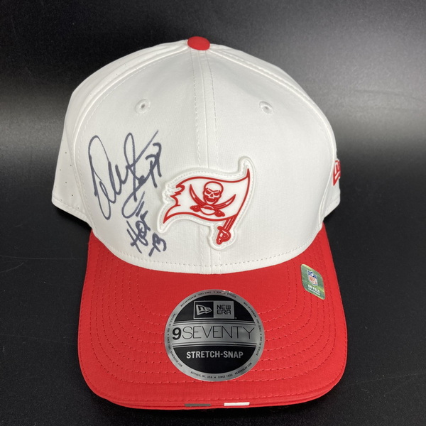 HOF - Buccaneers Warren Sapp Signed Hat