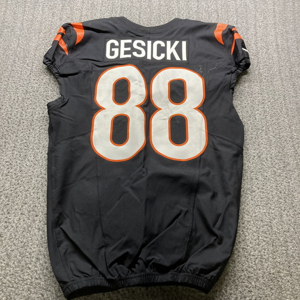 Crucial Catch - Bengals Mike Gisieki Game Used Jersey (10/6/2024) Size 42