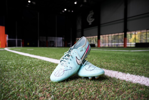 Photo of Ollie Florent Match Worn Boots