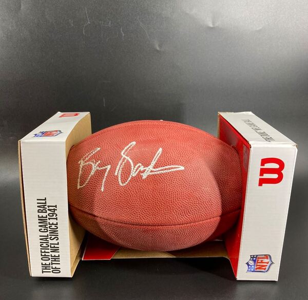 Legends - Lions Barry Sanders Signed Authentic Football
