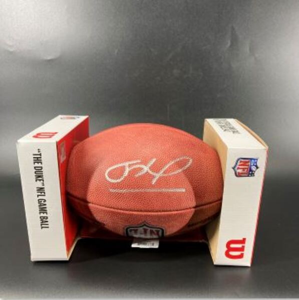 NFL - Packers Jayden Reed signed authentic football