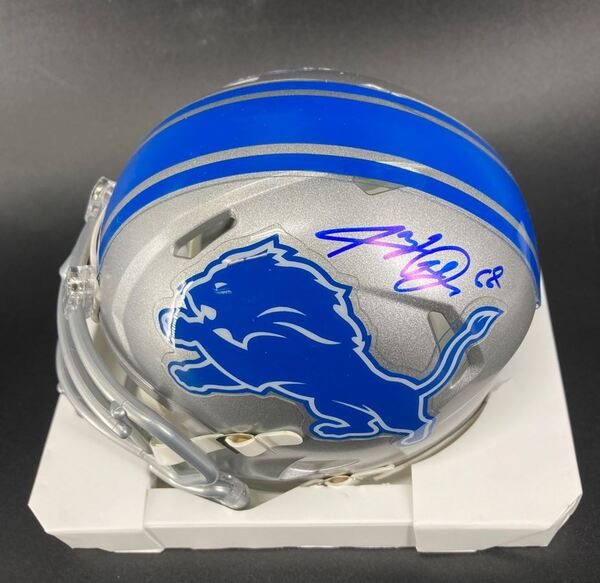NFL - Lions Taylor Decker Signed Mini Helmet