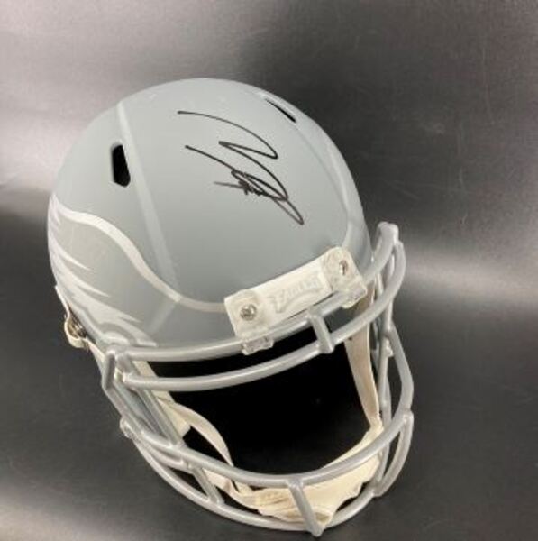 NFL - Eagles Makai Lemon Signed Replica Slate Helmet