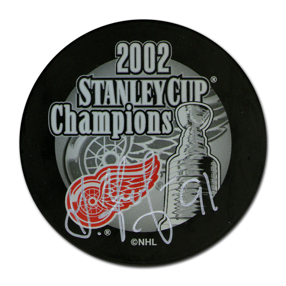 Sergei Fedorov Autographed 2002 Detroit Red Wings Stanley Cup Champions Puck