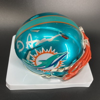 NFL - Dolphins Devon Achane signed mini helmet