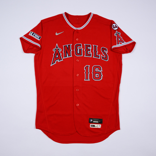 Game-Used or Autographed Autographed | MLB Auctions