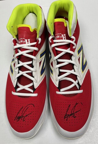 Game-Used or Autographed All auctions | MLB Auctions