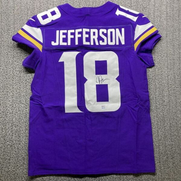 NFL - Vikings Justin Jefferson Signed Authentic Jersey