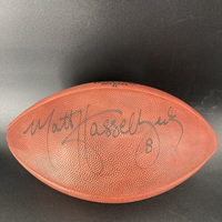 NFL - Seahawks Matt Hasselbeck Signed Authentic Football 