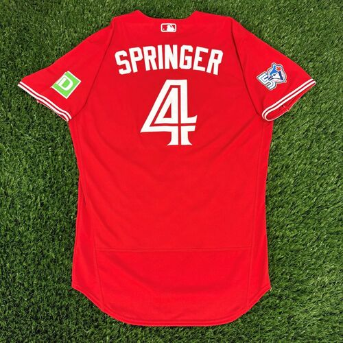 Game-Used or Autographed Baseball Cards | MLB Auctions