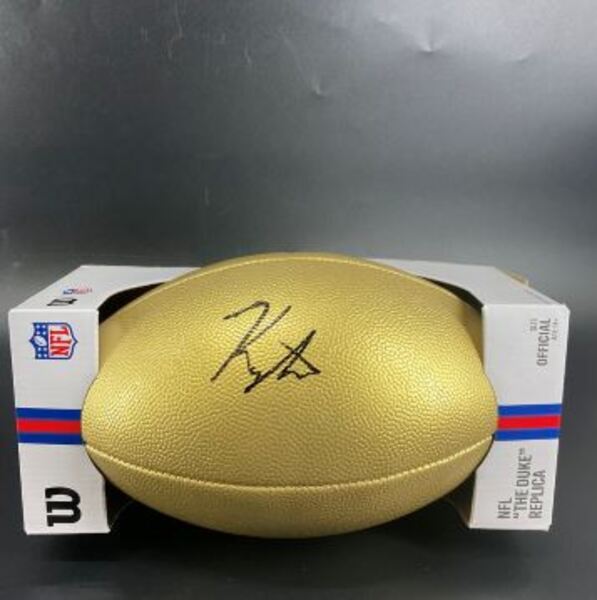 NFL - Patriots Kyle Williams Signed Gold Composite Football
