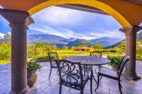 Los Establos Boutique Inn- Vacation Certificate 