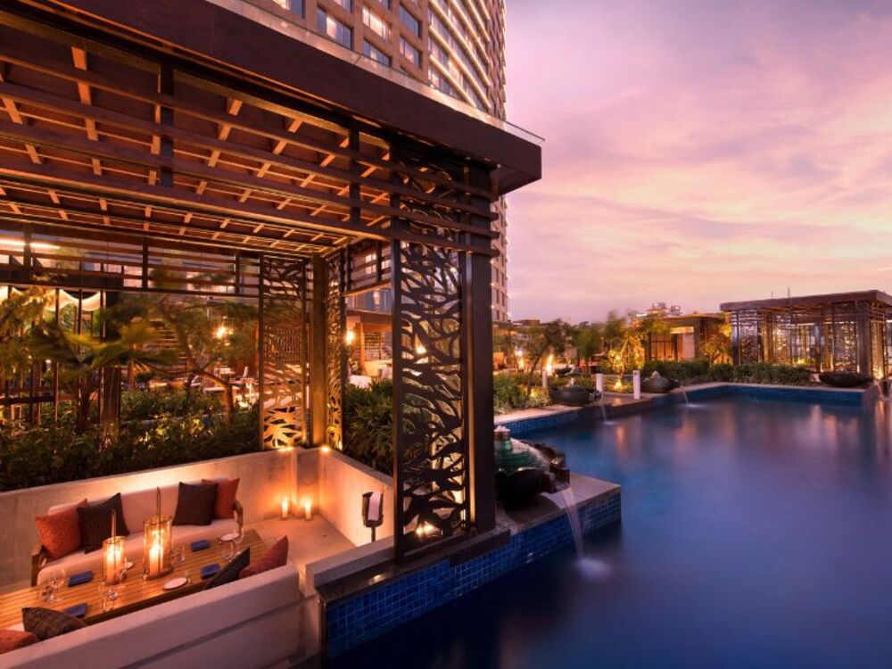 Moonlit Mediterranean Escape at Tiamo