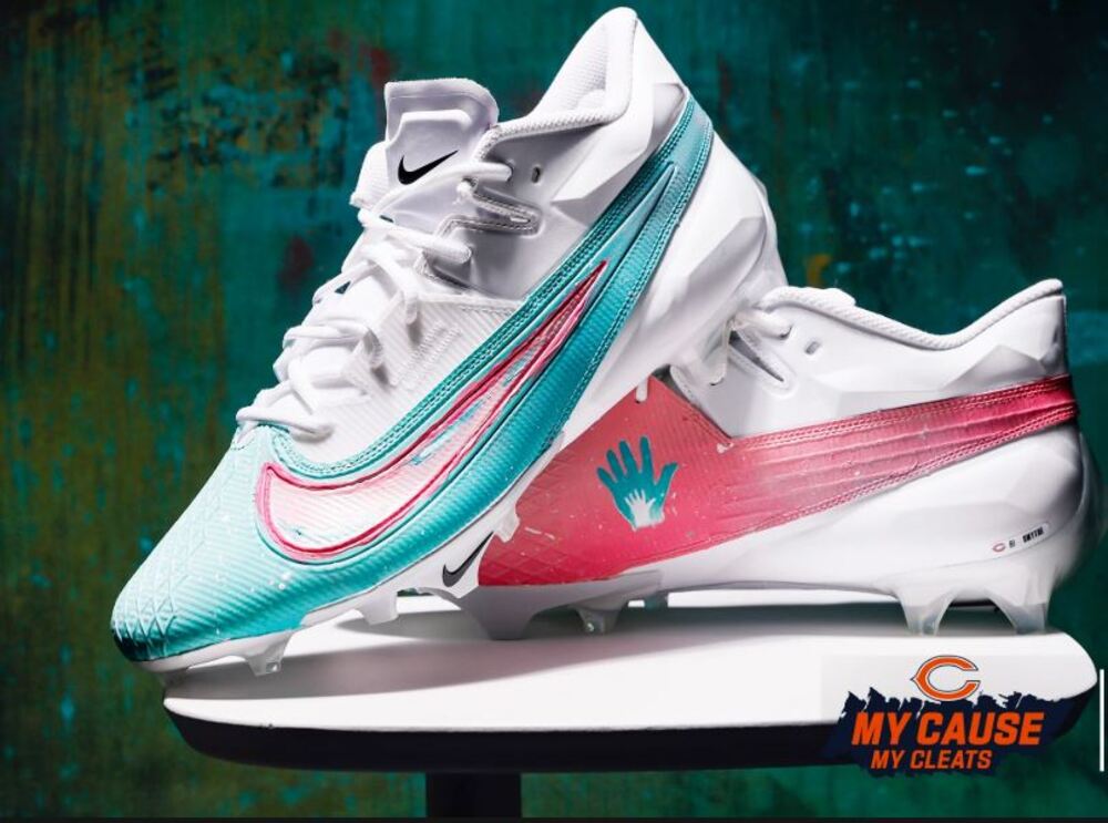 Sneaker – quarter viewrow pages_container mx-auto