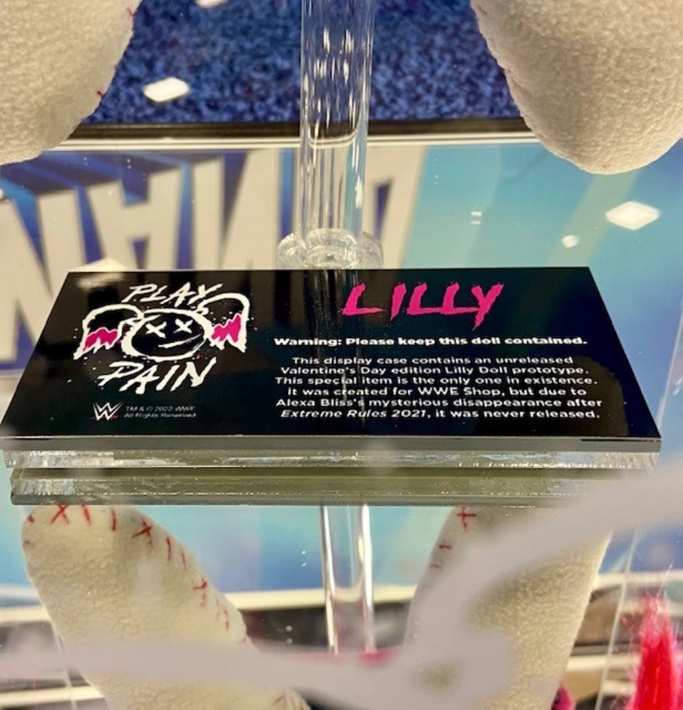 Alexa Bliss PROTOTYPE Valentine's Day Lilly Doll ( 1 of 1 ) WWE Auction