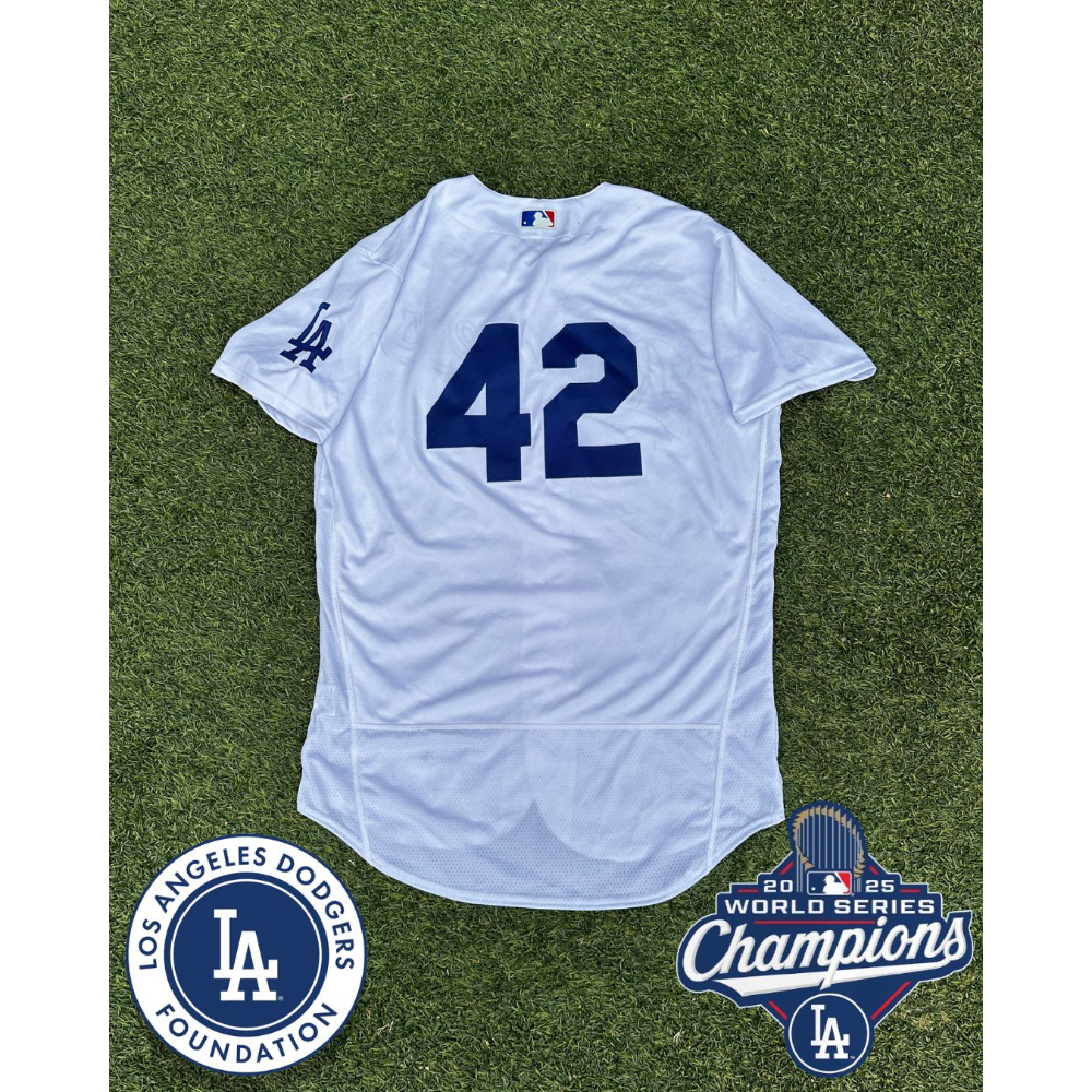 2023 Alex Vesia Game-Worn 42 Jackie Robinson Day Jersey | Los