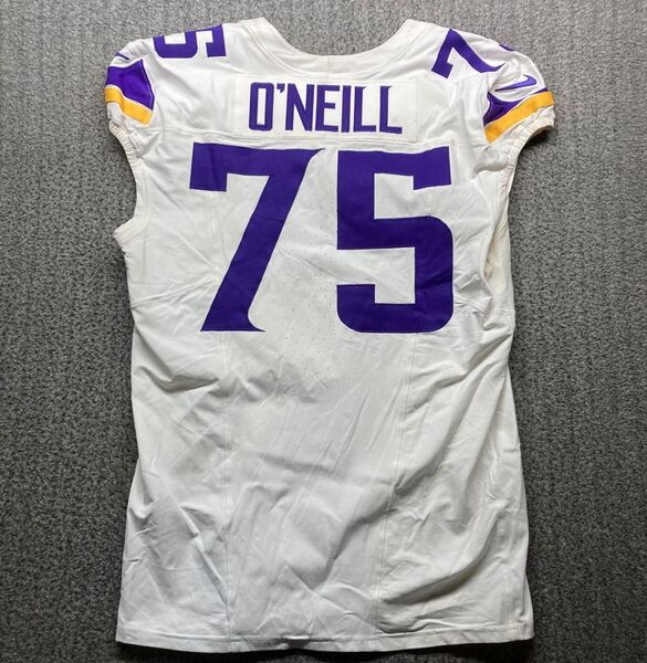 Dublin Games - Vikings Tyler O'Neil Game Worn Jersey (9/28/2025) Size 48...