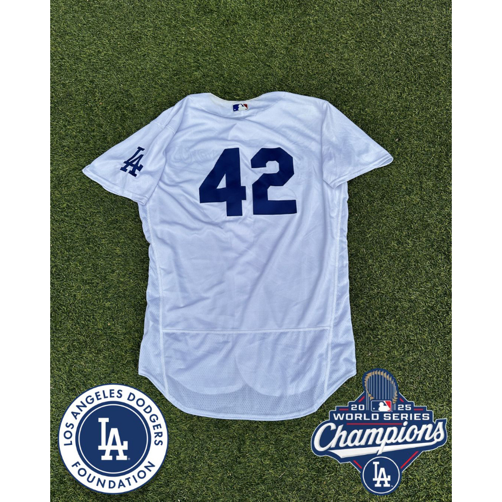 2023 Evan Phillips Game-Worn 42 Jackie Robinson Day Jersey | Los