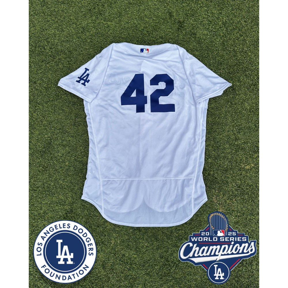 2023 Yency Almonte Game-Worn 42 Jackie Robinson Day Jersey | Los