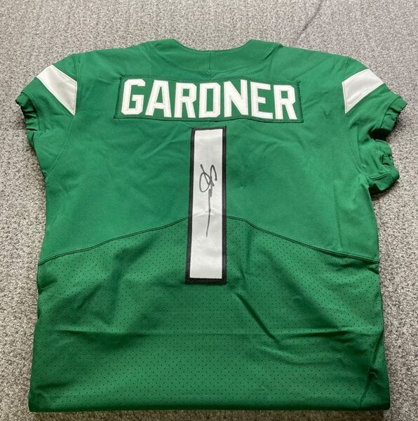 NFL - Jets Sauce Gardner Signed Authentic Jersey Size 42