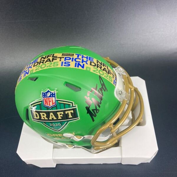 NFL - Raiders Ashton Jeanty Signed NFL Draft Mini Helmet