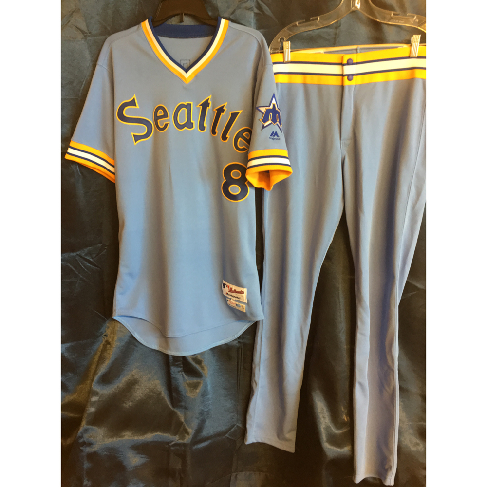 Mike Leake Game-Used Turn-Back The Clock Uniform | MLB Auctions