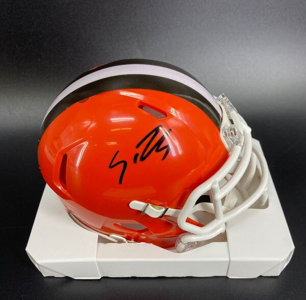 NFL - Browns Shedeur Sanders Signed Mini Helmet