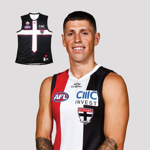 Photo of Max Hall #40 - 2026 Player ANZAC Guernsey * Signed