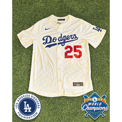 Tommy Edman 2025 Autographed and Authenticated Jersey - Size L