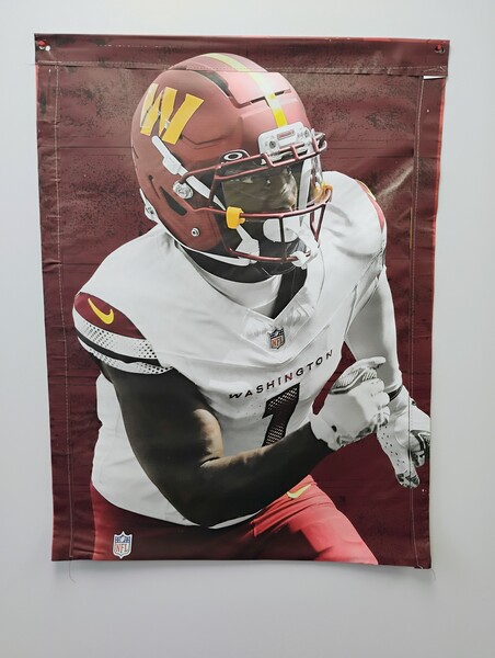 Commanders - Madrid Games Banner (40x120) Deebo Samuel