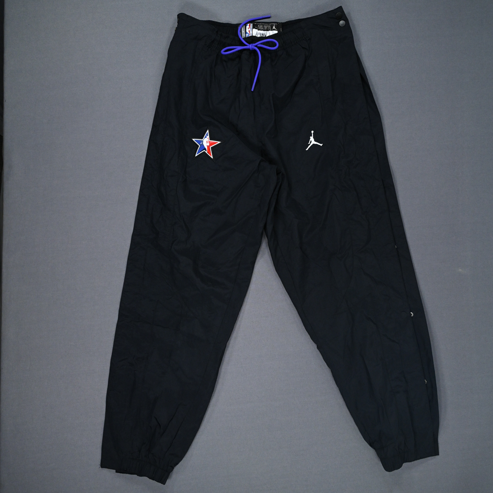 Kyrie Irving - Dallas Mavericks - 2023 NBA All-Star Pants - Game-Worn | NBA  Auctions