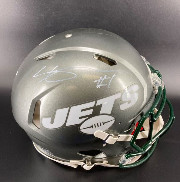 NFL - Jets Sauce Gardner Signed Authentic Flash Speed Helmet