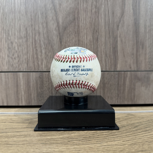 Official MLB Auctions: Authenticated Memorabilia | MLB Auctions