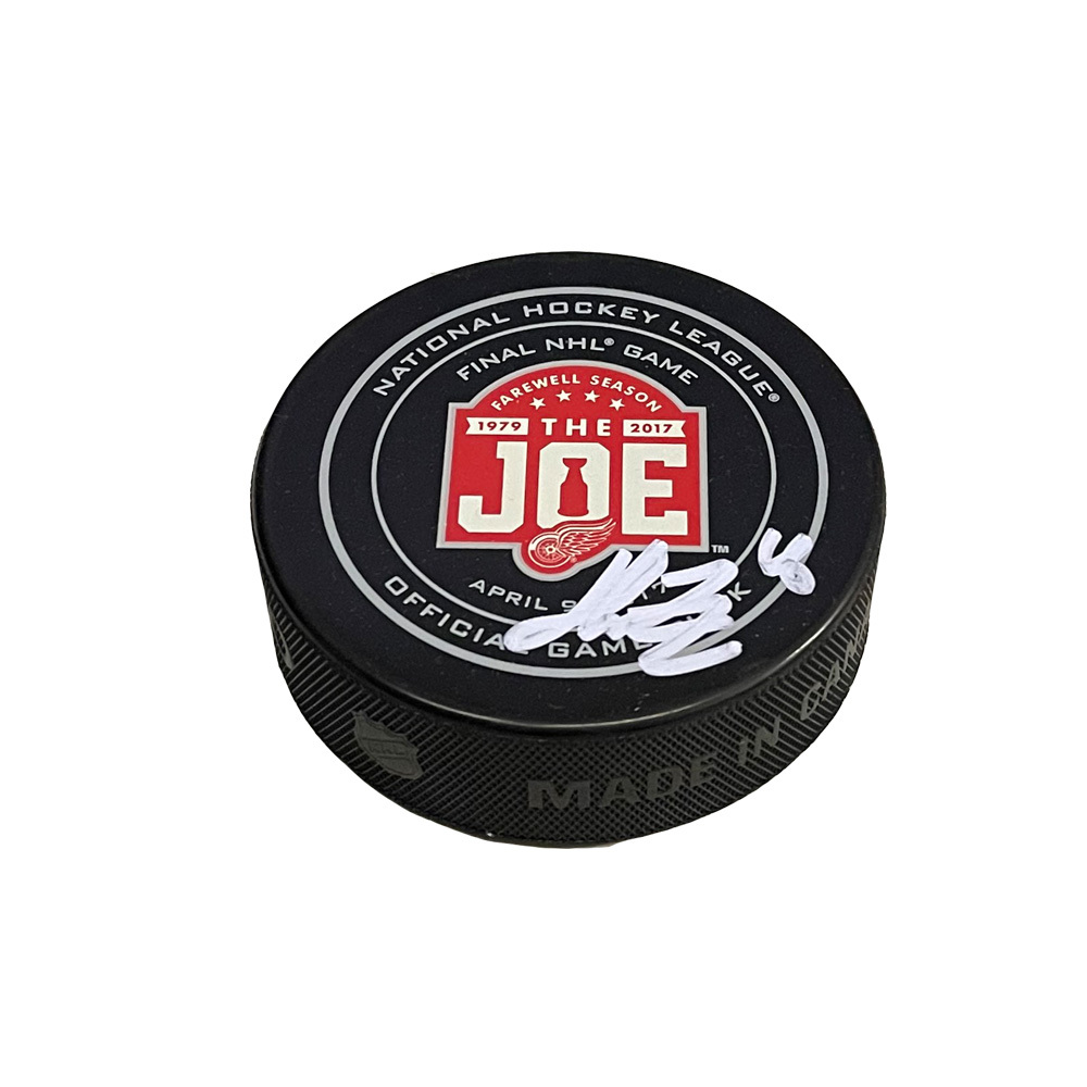 HENRIK ZETTERBERG Signed Farewell to the Joe Official Game Puck (signed bottom)