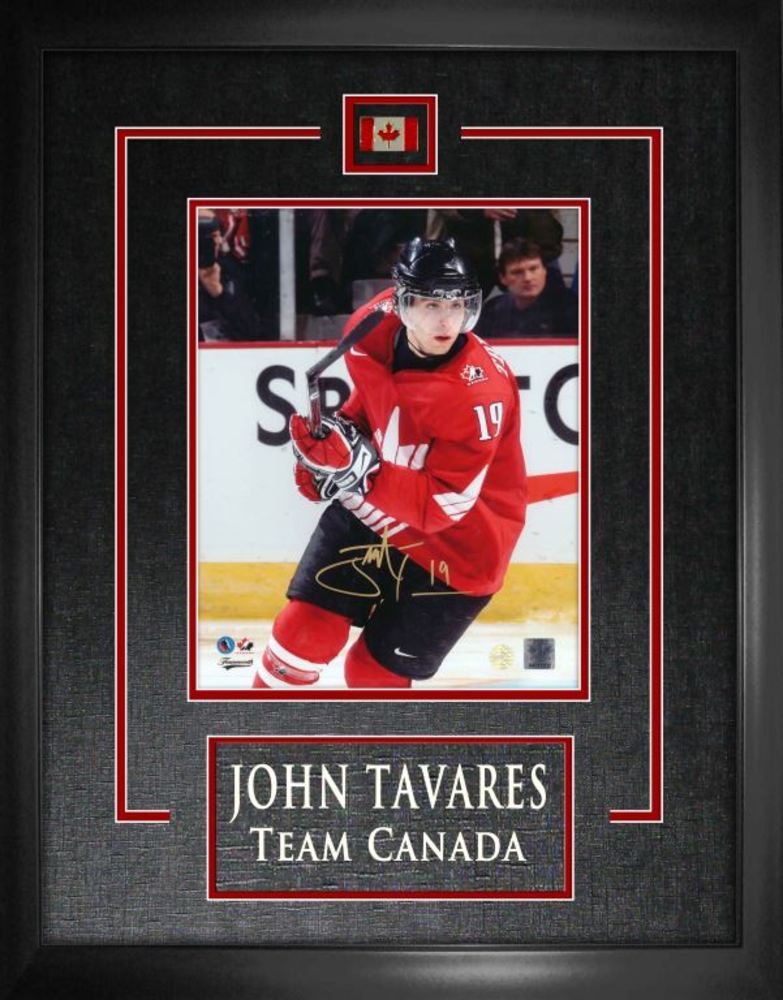 John Tavares - Signed 8x10 Etched Mat Red Team Canada World Juniors 2008 Action Red-V