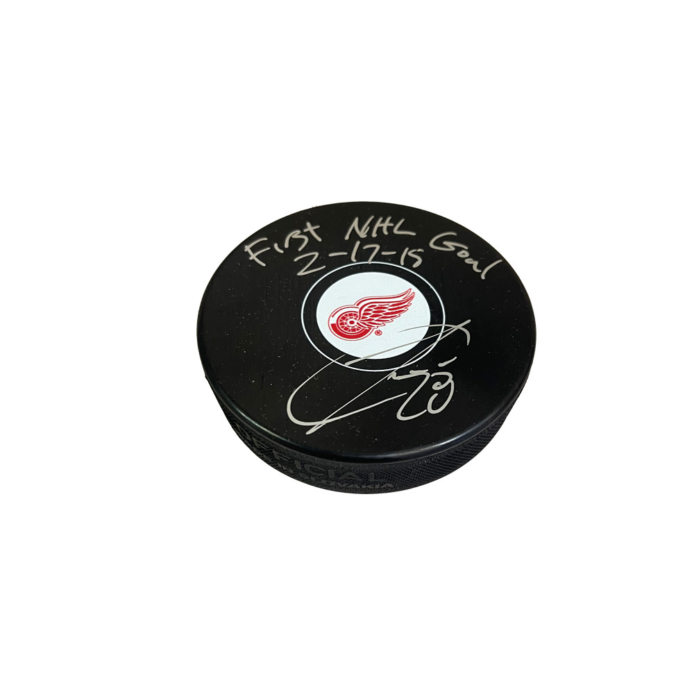 LUKE WITKOWSKI Signed Detroit Red Wings Puck 1st NHL Goal 21718