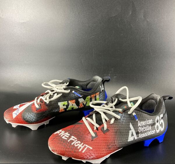 MCMC - Cowboys Marquese Bell Signed Custom Cleats 2025 Season Size 12 - ...
