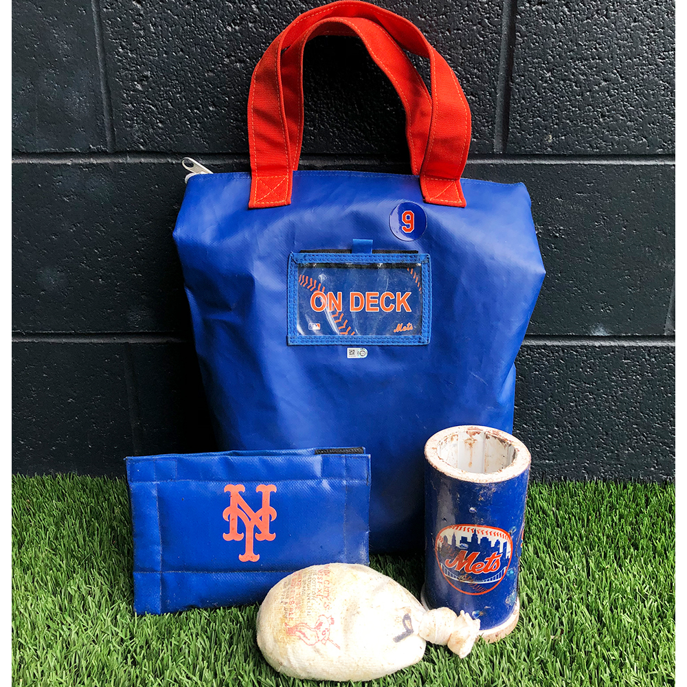 Mets On Deck Circle Bag 9 2020 Season Includes Rosin Bag, Bat