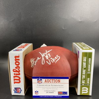 NFL - Vikings Steve Jordan Signed Authentic Football