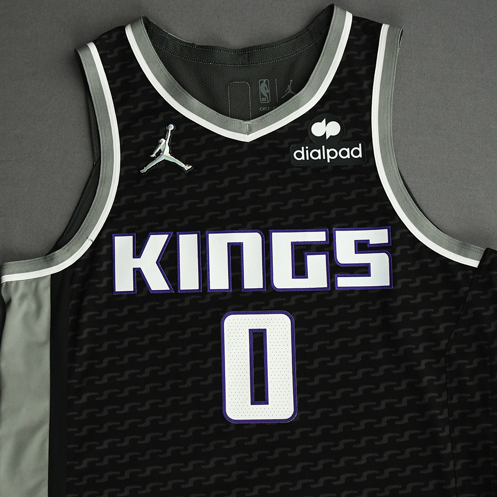 Tyrese Haliburton Sacramento Kings GameWorn Statement Edition